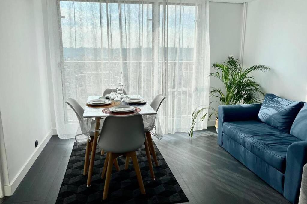 Grand F2 De 47M2 Au 15Eme Etage Dans Une Residence Tres Calme - 017 Rouen Exteriör bild