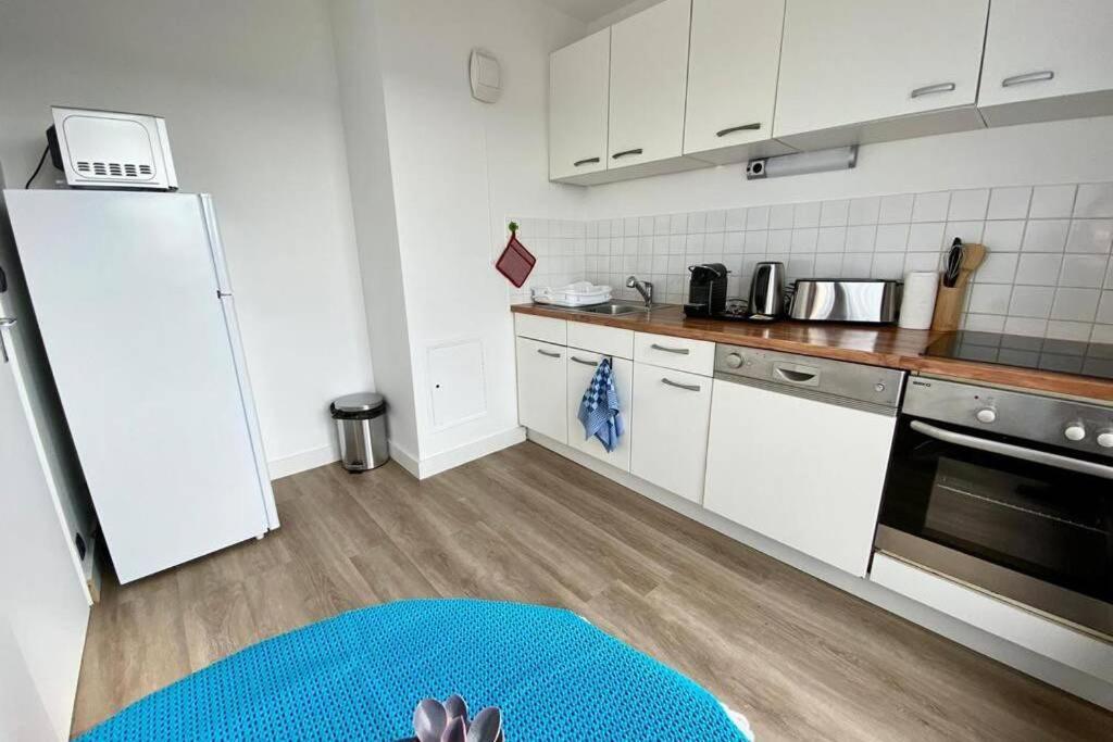 Grand F2 De 47M2 Au 15Eme Etage Dans Une Residence Tres Calme - 017 Rouen Exteriör bild