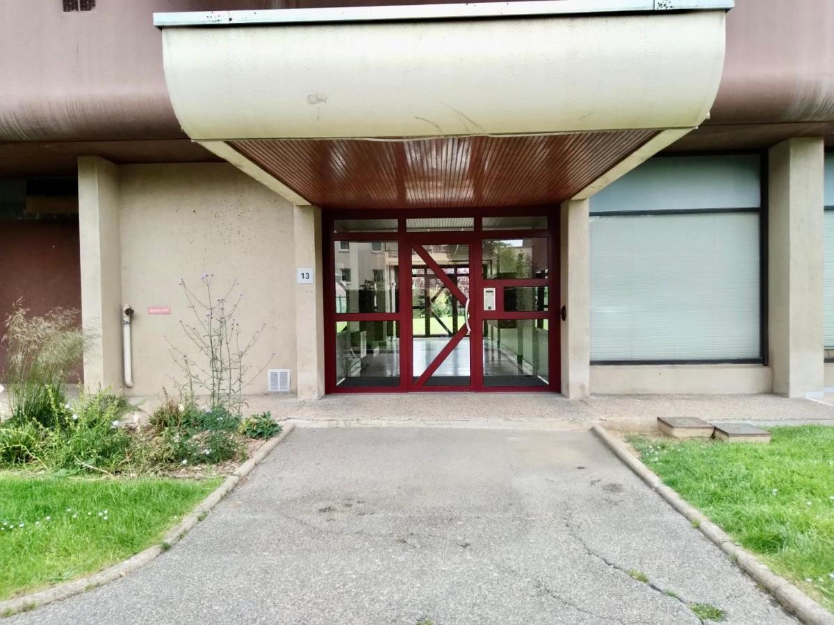 Grand F2 De 47M2 Au 15Eme Etage Dans Une Residence Tres Calme - 017 Rouen Exteriör bild